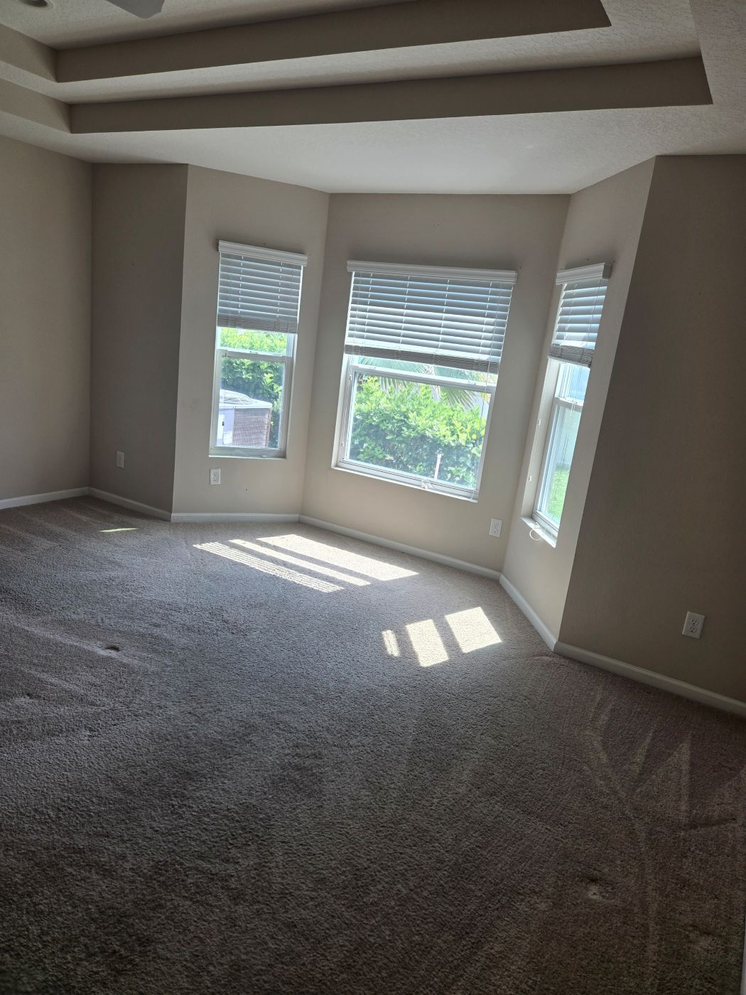Move out/in cleaning service in DeLand, FL